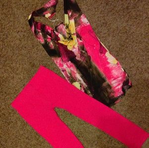 Beautiful yet sexy tank n legging outfit